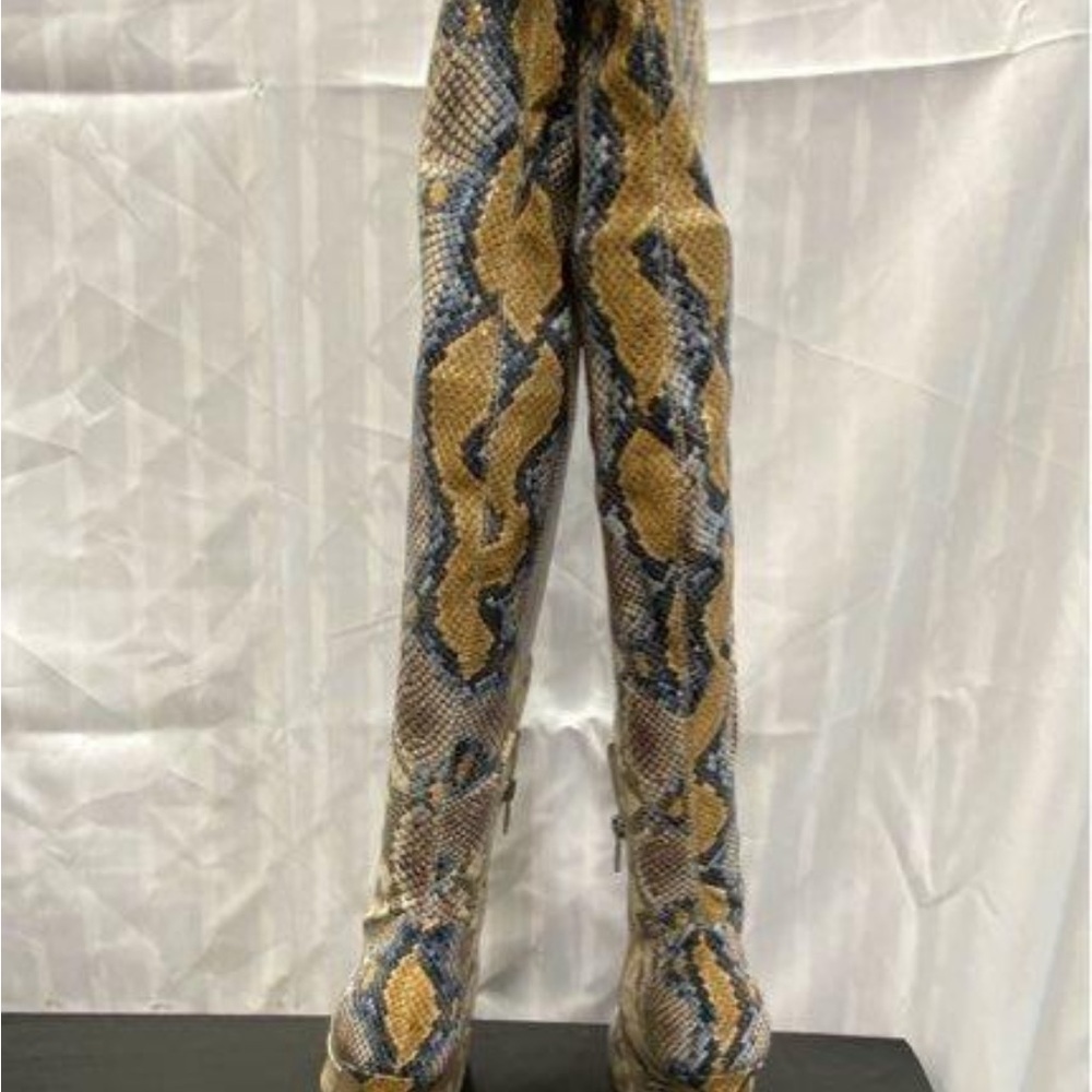 IOB Steve Madden Dominique Multicolor Snakeskin Over the Knee Boots Size 8 - Picture 5 of 11